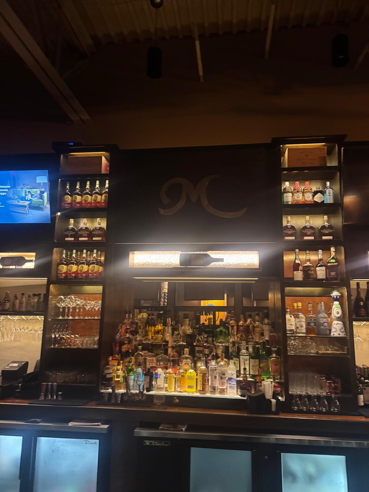 Restaurant bar lighting